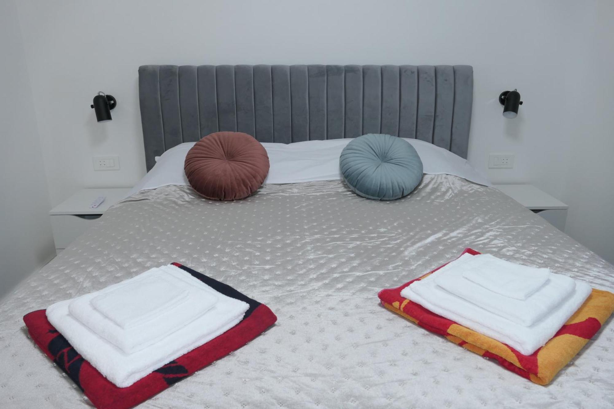 Apartmani Bura 茨里克韦尼察 外观 照片